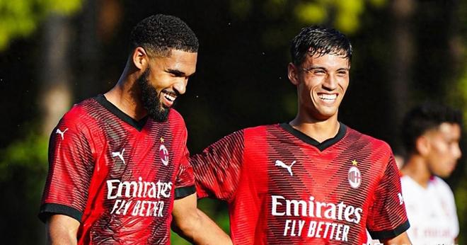 爱游戏app-里程碑夜塞维利亚防线松动，意大利杯关键时刻刷纪录，震撼外界，纪律约束更严格的简单介绍