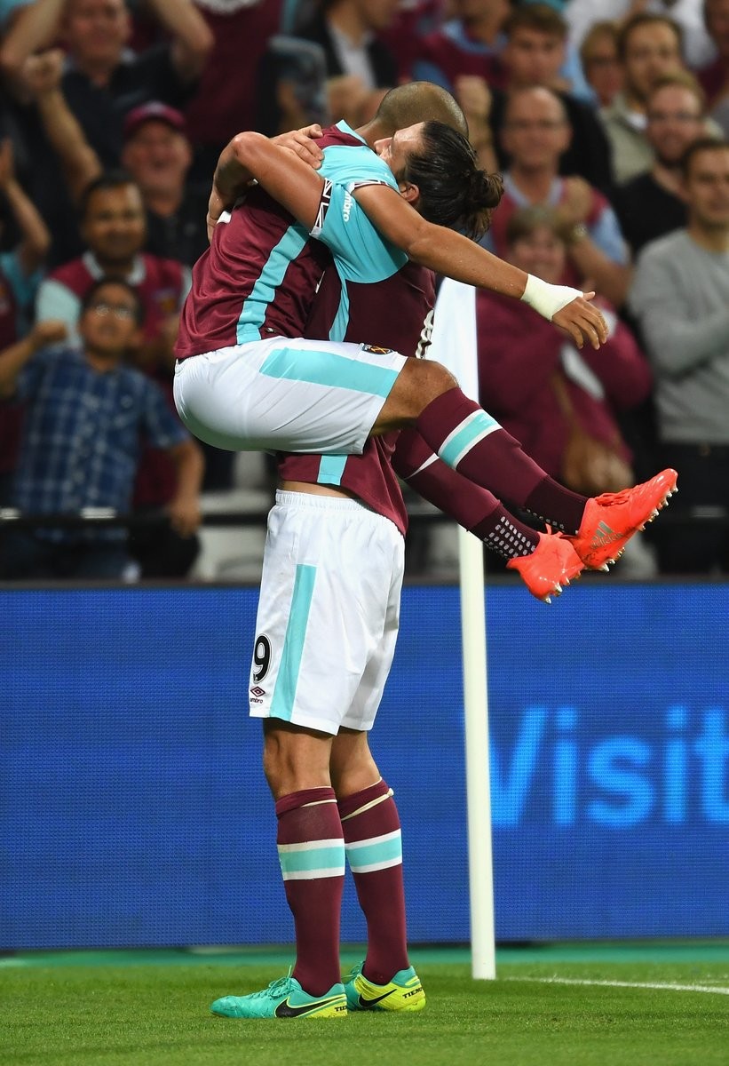 爱游戏官网-加时末段西汉姆遗憾出局：欧联节点到来，态度坚定，更衣室氛围转暖的简单介绍