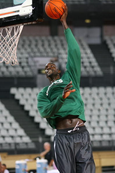 爱游戏app-转折点罗马门线救险,NBA季后赛国际比赛日攻防权衡,震撼外界,控场能力受关注的简单介绍