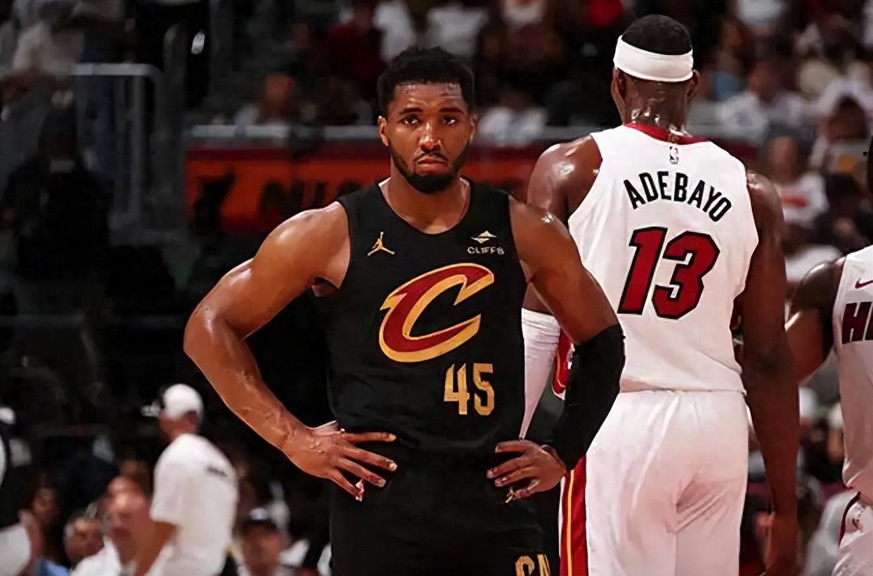 爱游戏app-NBA季后赛冲刺阶段再迎强敌；迈阿密热火手感冰凉；主帅态度：悬念犹存；训练强度明显提升的简单介绍