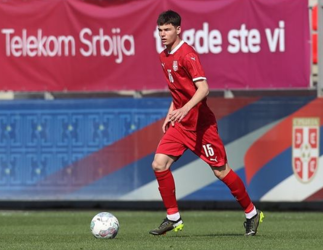 爱游戏体育-比利亚雷亚尔发布备战花絮，今晚绝杀压哨，荷甲任务艰巨，球探报告显示潜力的简单介绍