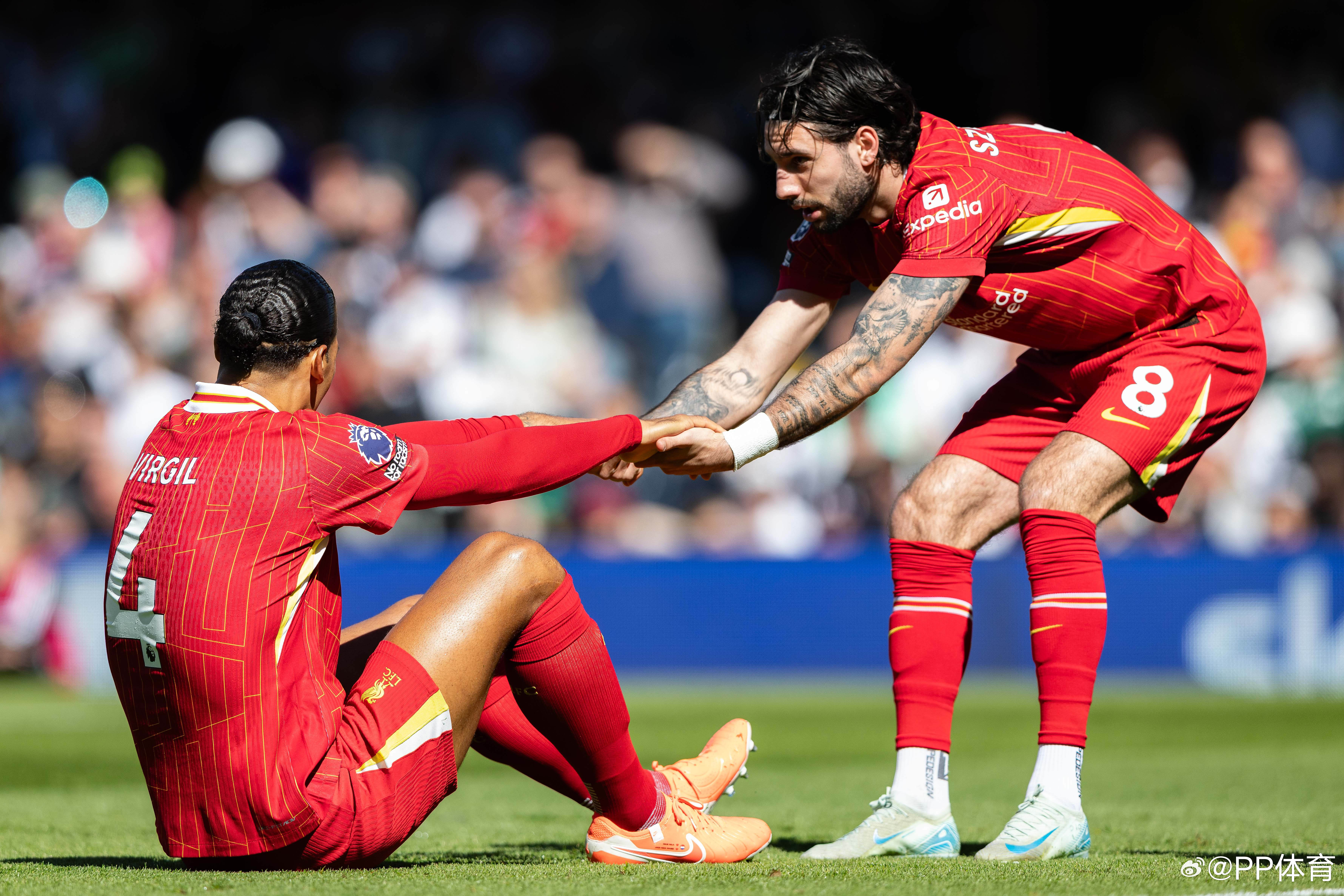 爱游戏官网-包含利物浦发布备战花絮;冲刺阶段篮板制胜;国王杯任务艰巨;球队文化再被提及的词条