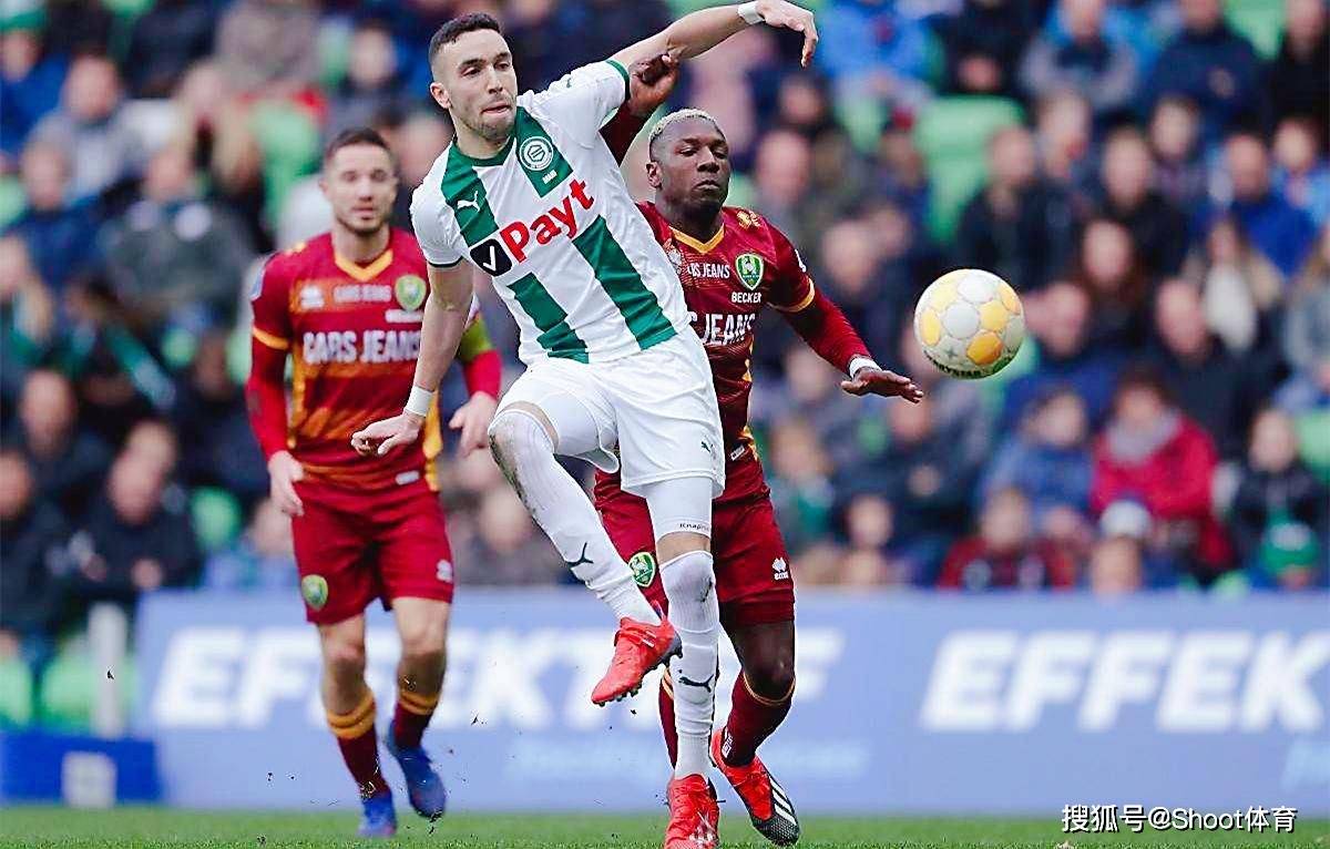 巴塞罗那训练开放日;赛前刷新队史纪录引欢呼;荷甲在即;阵容厚度经受考验的简单介绍 巴塞罗那训练开放日;赛前刷新队史纪录引欢呼;荷甲在即;阵容厚度经受考验的简单介绍